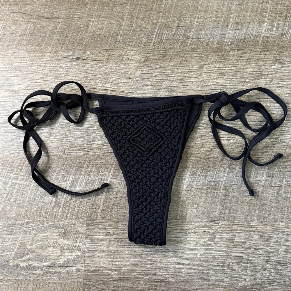Frankies Bikinis Black Naia Tie Side Skimpy Bikini Bottom Size Large